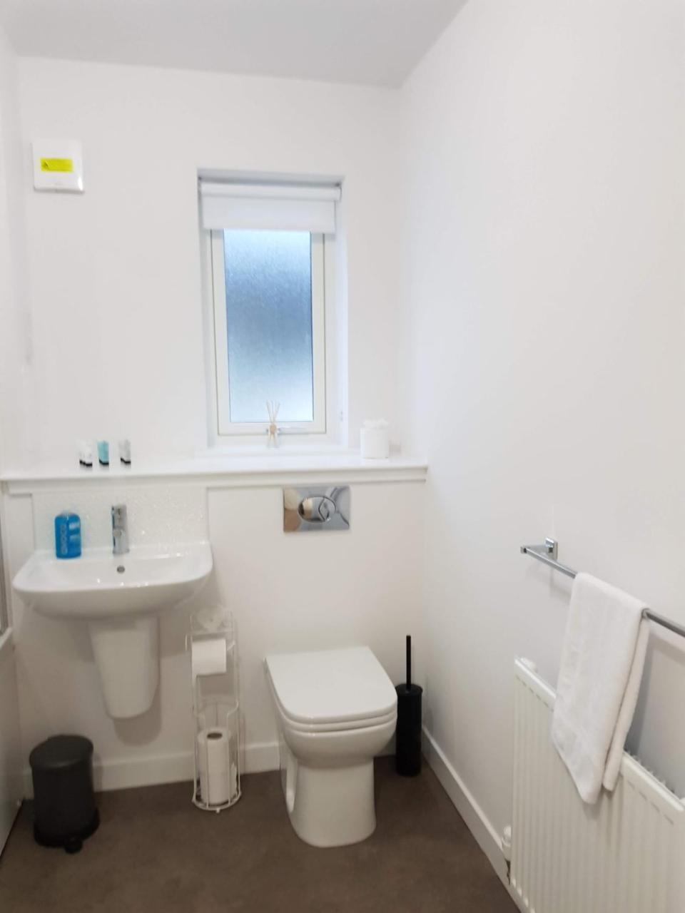 1 Royal View Apartments スターリング エクステリア 写真